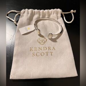 Kendra Scott Bracelet, Silver & Pearl. New W/tag